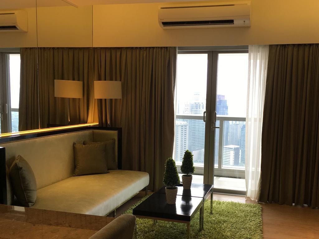 Shang Luxury Suites Мандалуйонг Экстерьер фото