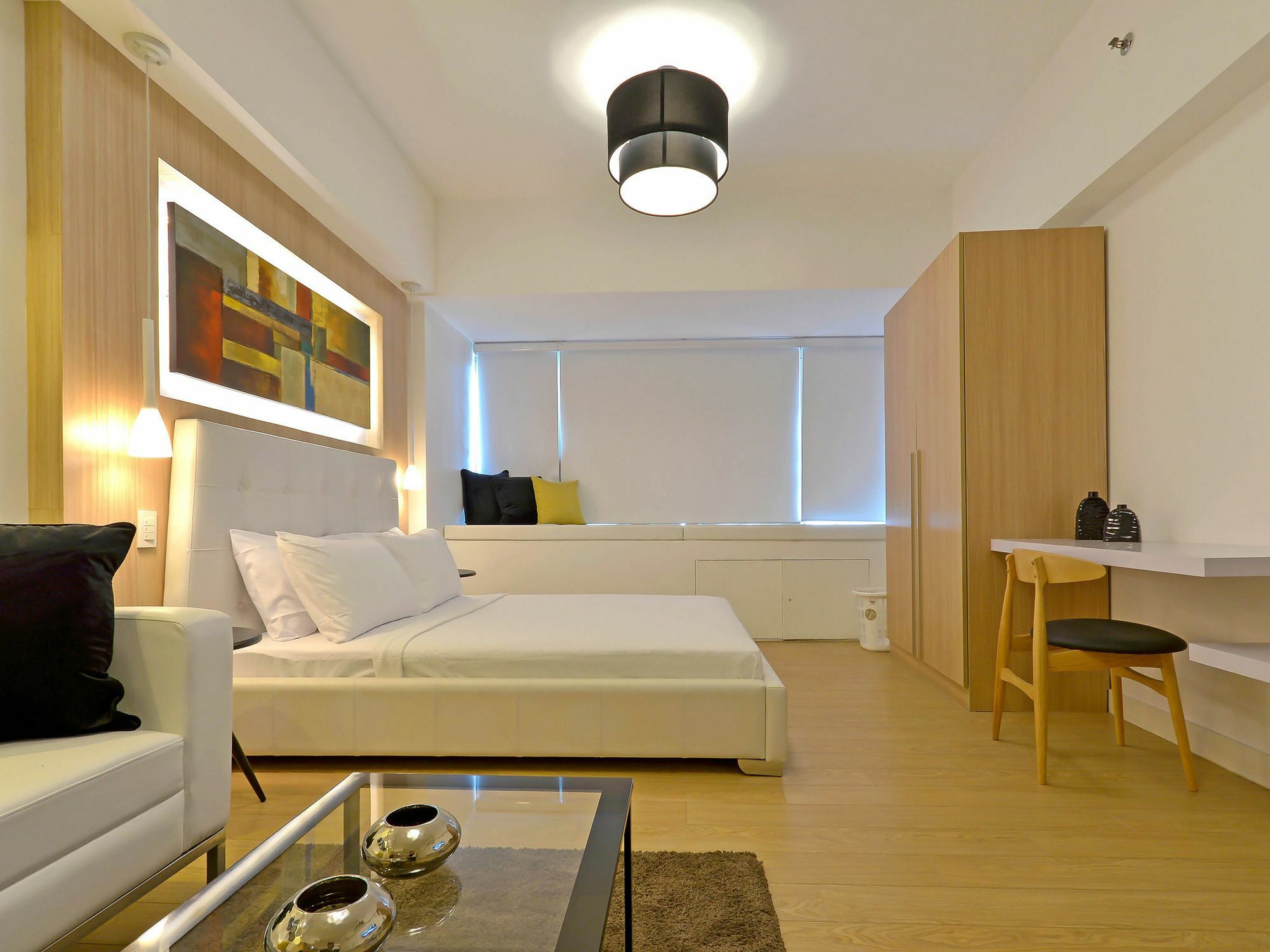 Shang Luxury Suites Мандалуйонг Экстерьер фото